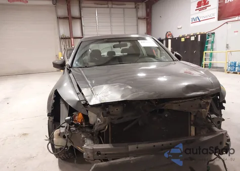 2009 Honda Accord 2.4 Lx z USA, uszkodzony, nr VIN 1HGCP26309A061895